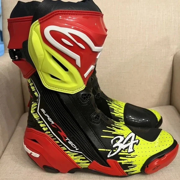 Brand new Kevin Shwantz Limited edition Suzuki Italia Unveils Seriously Limited Edition Kevin  main image 2